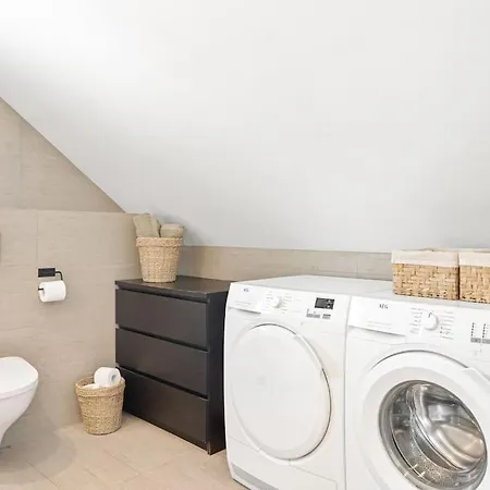 Great And Modern With Wifi And New Furniture *